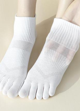 Невысокие хлопковые носки с отдельными пальцами 35-39 размер