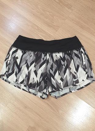 Шорты nike dri fit женские, размер xs nike running