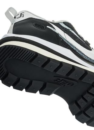 Стильные кроссовки высокого качества в стиле nike vaporwaffle sacai black white7 фото