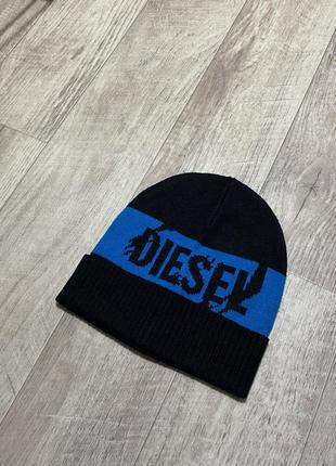 Шапка от diesel