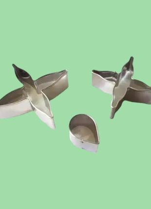 Форма для випічки печива каттер вирубка металева фуксія в наборі 3 штуки variomarket