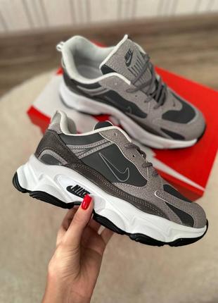 Кроссовки nike
