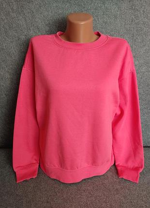 Яркий свитшот насыщенного розового цвета 44-46 размера