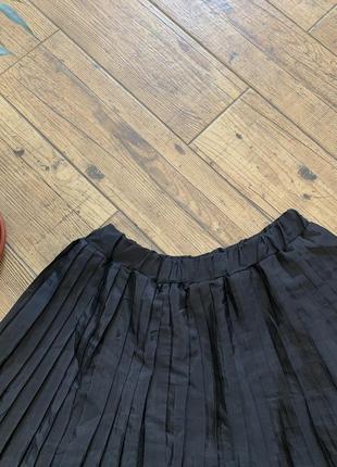 Черная атласная юбка плиссе солнце теннисная мини4 фото