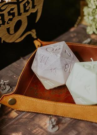 Свічка куб d20