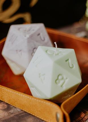 Свічка куб d20