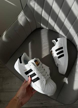 Женские кроссовки adidas superstar