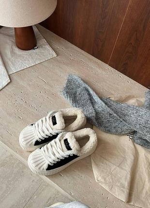 Зимние кроссовки ugg