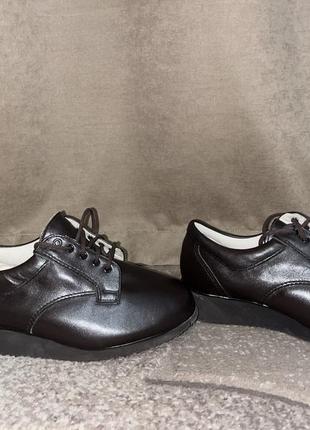 Жіноче взуття, шкіряне, ортопедичне 41-42р