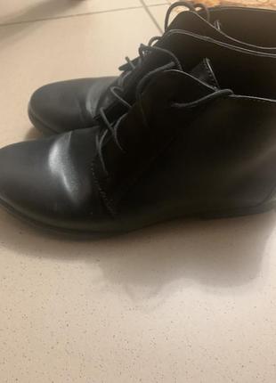 Черевики шкіряні нові