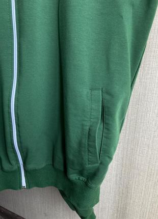 Зеленый спортивный костюм5 фото