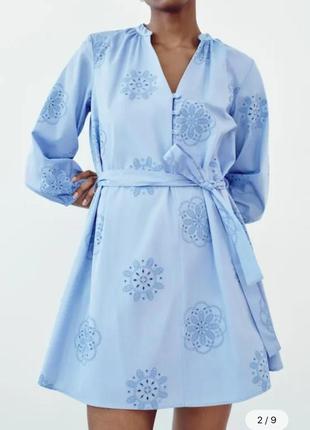 Плаття з ажурною вишивкою zara