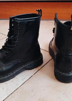 Ботинки dr martens botki на 36 размер