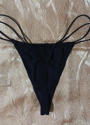 Трусики стринги с тканевыми двойными бретелями на бедрах, кружевной вставкой, от ann summers