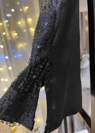 Нарядный праздничный костюм праздничная юбка праздничная блузка с разрезами для девочки 10-13 лет8 фото