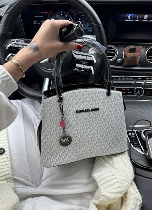 Сумка жіноча майкл корс біла з чорним michael kors