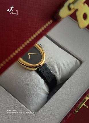 Часы baignoire de cartier black gold
