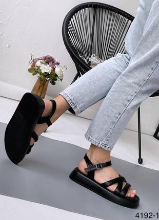 Босоножки женские кожаные черные сандалии2 фото