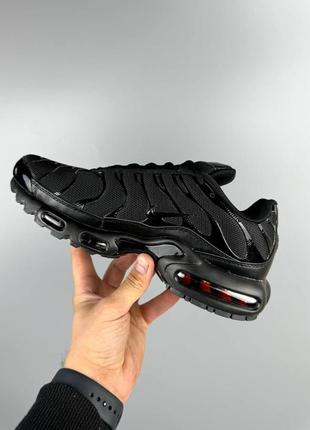 Кросівки nike air max plus triple black⚡️3 фото