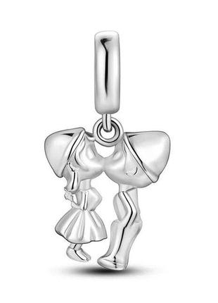 Серебряный  шарм-подвеска "целующаяся пара"