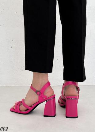 Женские розовые босоножки на каблуке летние эко-кожа лето9 фото