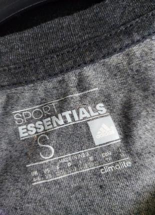 Женская футболка adidas (xs-s)4 фото