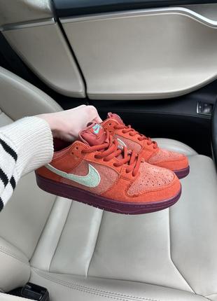 Кросівки  nike sb dunk mystic red помаранчеві жіночі / чоловічі1 фото