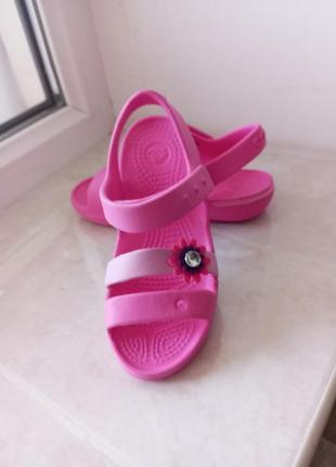 Босоніжки  крoкси бренду crocs croslite
uk c13 eur 30