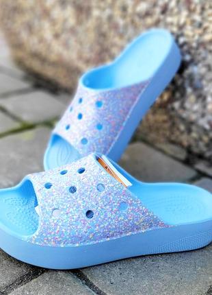 Crocs classic platform glitter slide