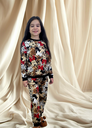 Трикотажная детская пижама из микки маусов для девочки в черном цвете