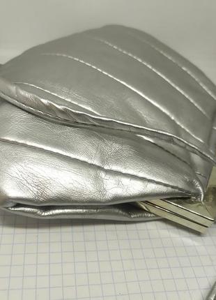 Срібляста сумочка на фермаарі4 фото