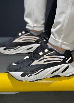 Adidas yeezy boost 700 v2 black&white | adidas изи буси 700 в2| адидас изи буст 700 в2 | adidas yeezy boost 700|3 фото