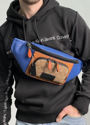 Бананка coach track belt bag in colorblock сумка