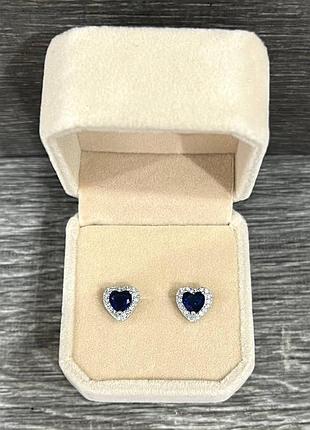 Серьги пусеты "сапфир в сердце" с цирконами ювелирный сплав покрытие серебро в бархатной коробочке