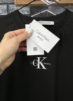 Женская футболка calvin klein3 фото