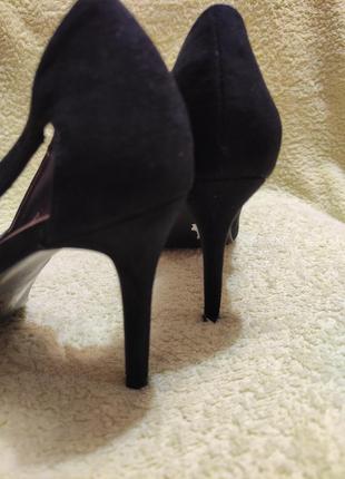 Жіночі туфлі човники модельні на високих підборах р.394 фото