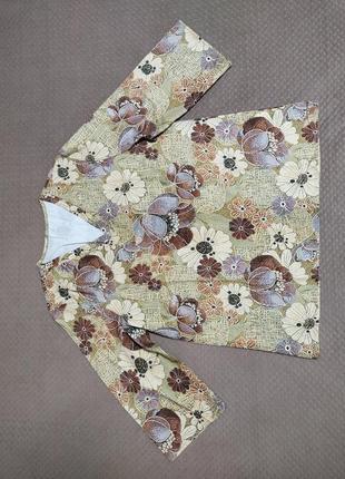 Женская футболка с цветочным принтом