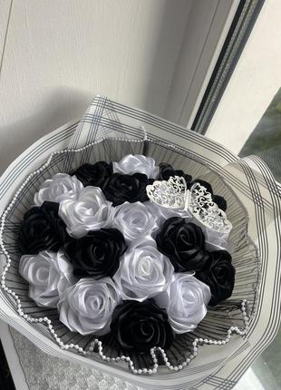 Букет из атласной ленты