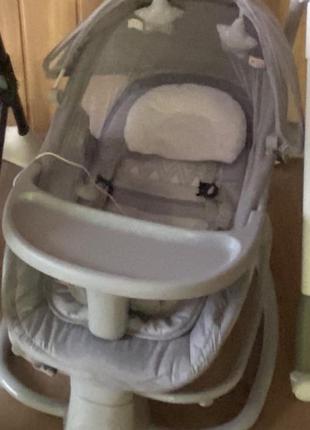 Заколисуючий центр шезлонг 4 в 1 mastela