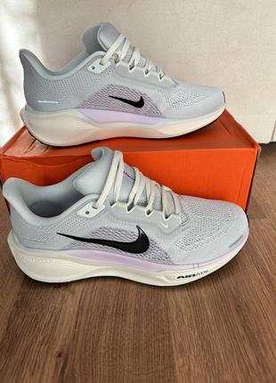 Кросівки nike