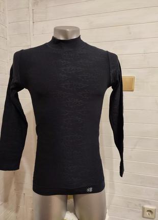 Безшовное термобелье реглан на м-l basecamp