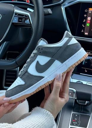 Женские кроссовки nike sb dunk low smoke grey