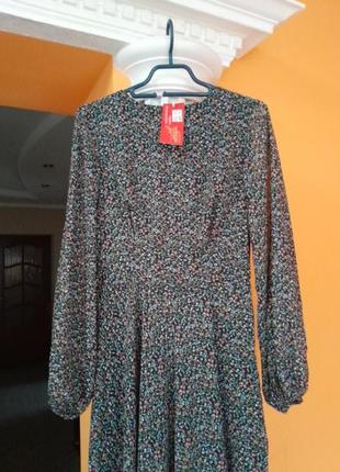 Платтье нове issa plus