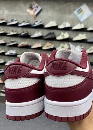 Nike dunk sb low "team red"