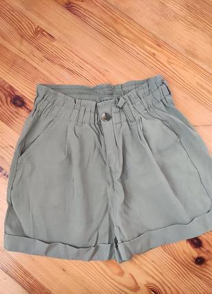 Шорти
