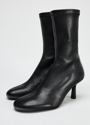 Кожаные ботинки zara ботильоны zara