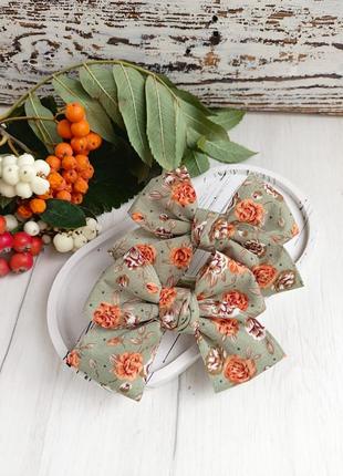 Оливковые бантики на резинках