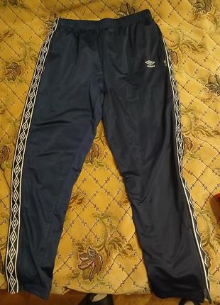 Штани umbro на лампасах