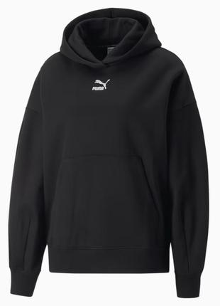 Partnering with Puma and The Drop Date puma classics oversized hoodie black 671749 175689414 01 2200