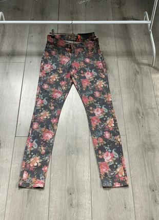 Штани брюки в квіти нові з біркою розмір xs s only1 фото